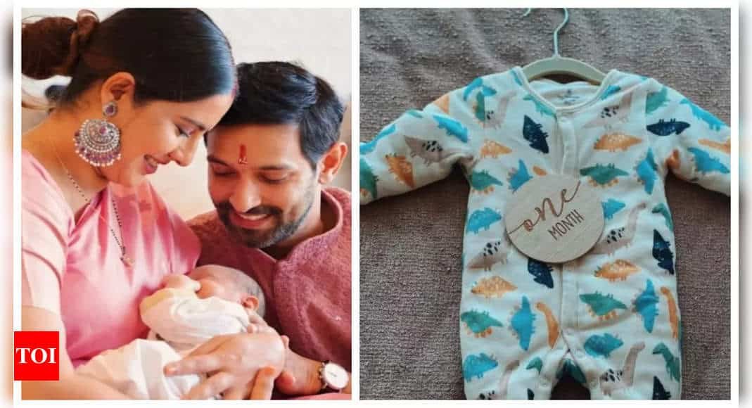 Vikrant Massey and Sheetal Thakur celebrate son Vardaan's 1 month birthday - See photos | - Times of India