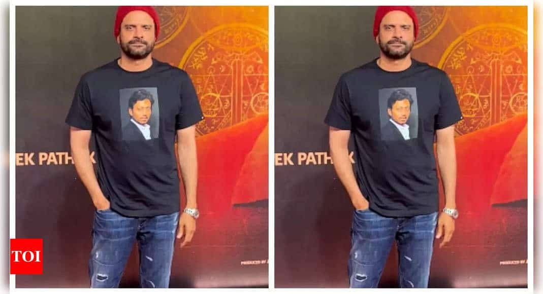 Jaideep Ahlawat pays a special tribute to the late actor Irrfan Khan at the special screening of 'Shaitaan'-Watch | Hindi Movie News - Times of India