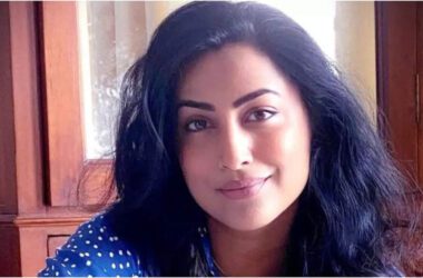 Actress and wife of Sameer Wankhede, Kranti Redkar complains of receiving death threats from Pakistan | - Times of India 14 Actress and wife of Sameer Wankhede, Kranti Redkar complains of receiving death threats from Pakistan | - Times of India