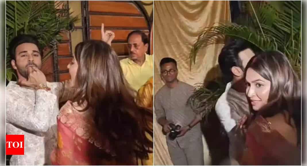 Newlyweds Pulkit Samrat and Kriti Kharbanda return to Mumbai, dance to dhol beats during graha pravesh | Hindi Movie News - Times of India 6 Newlyweds Pulkit Samrat and Kriti Kharbanda return to Mumbai, dance to dhol beats during graha pravesh | Hindi Movie News - Times of India