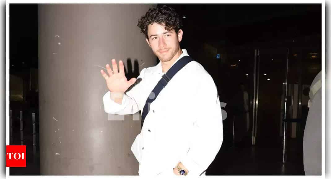Nick Jonas returns to Mumbai to spend quality time with Priyanka Chopra and daughter Malti after Texas Gig - Pics Inside | - Times of India 8 Nick Jonas returns to Mumbai to spend quality time with Priyanka Chopra and daughter Malti after Texas Gig - Pics Inside | - Times of India