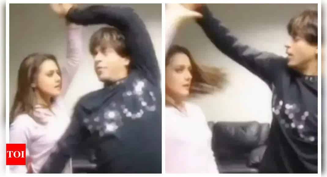 Old UNSEEN video of Shah Rukh Khan and Preity Zinta rehearsing for their song in 'Veer Zaara' goes viral - WATCH | - Times of India