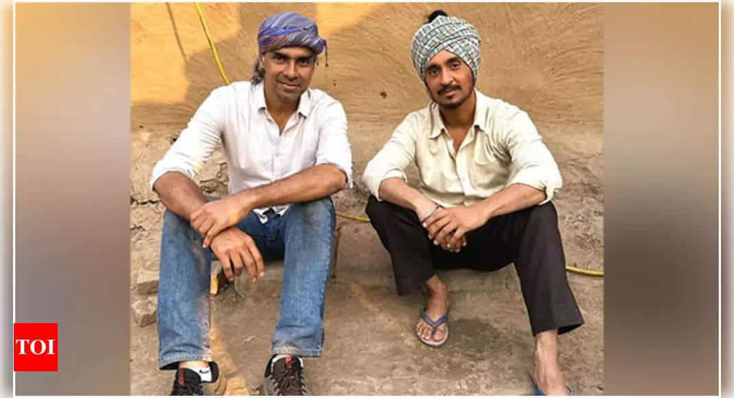 Imtiaz Ali's 'Amar Singh Chamkila' drops its fascinating trailer | Hindi Movie News - Times of India 8 Imtiaz Ali's 'Amar Singh Chamkila' drops its fascinating trailer | Hindi Movie News - Times of India