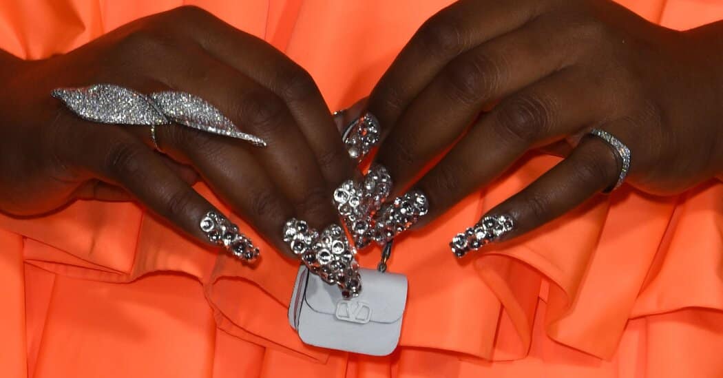 What’s the Point of a Tiny Evening Bag? 8 What’s the Point of a Tiny Evening Bag?