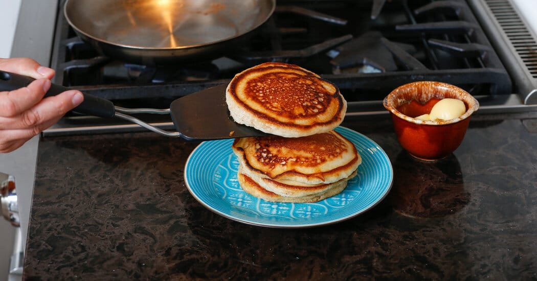 Making a Meal for a Date: When Is the Right Time?