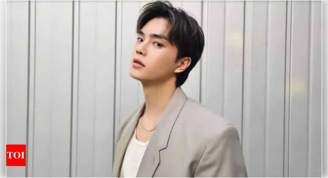 Song Kang bids farewell to fans with handwritten letter ahead of military enlistment | - Times of India