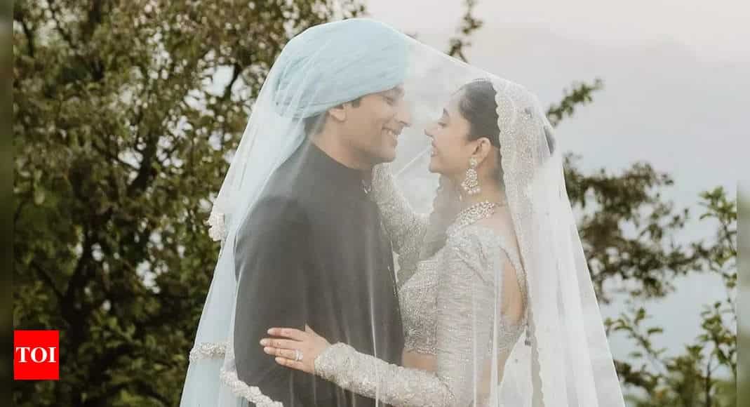 Mahira Khan reveals that 'gora DJs, waiters were crying' at her wedding; says, 'Not a dry eye' | Hindi Movie News - Times of India
