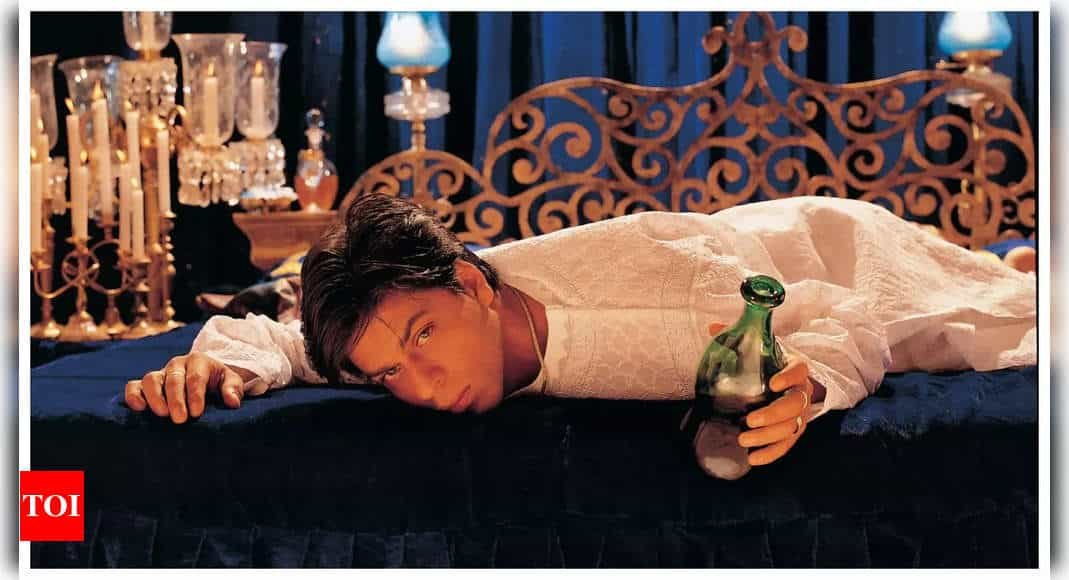 Did you know Shah Rukh Khan drank alcohol during the shooting of Sanjay Leela Bhansali's 'Devdas'? | - Times of India