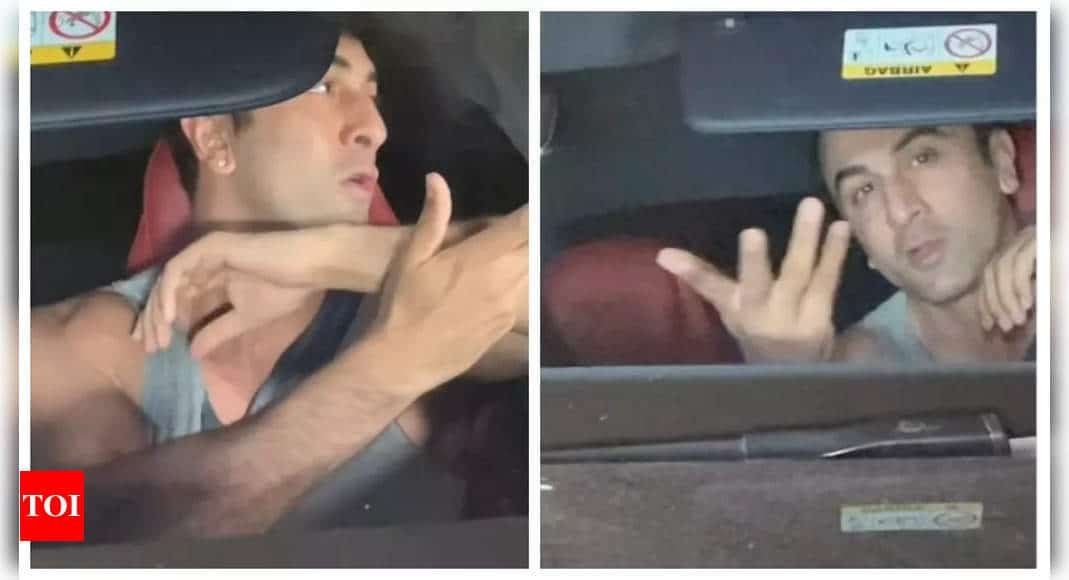 Ranbir Kapoor ANNOYED after paparazzi and fans run in front of his car for pics; asks 'Kya kar rahe ho?' | - Times of India