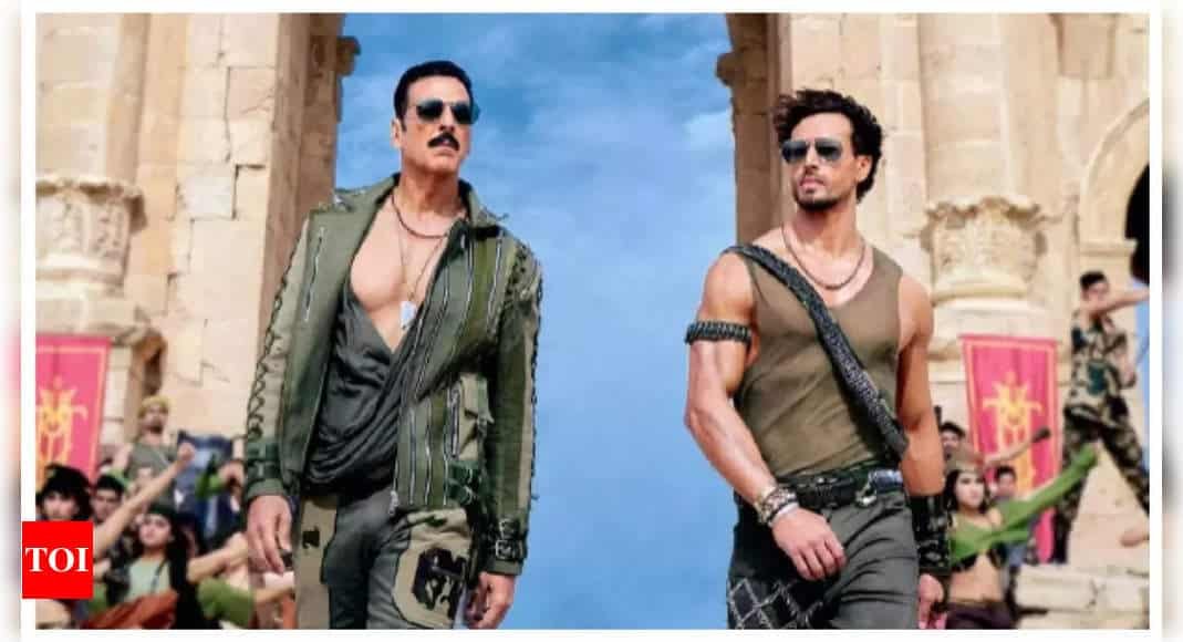 Bade Miyan Chote Miyan Early Box Office Collection Day 1: Akshay Kumar, Tiger Shroff starrer expected to earn 0.73 crore in morning shows | Hindi Movie News - Times of India