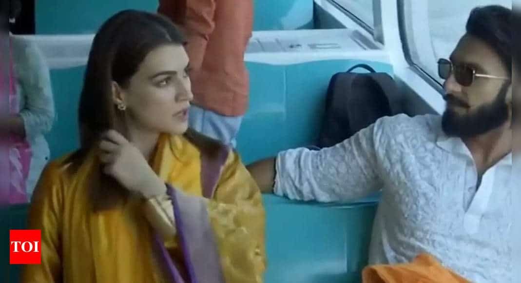 Ranveer Singh, Kriti Sanon, Manish Malhotra offer prayers at Kashi Vishwanath Temple | Hindi Movie News - Times of India