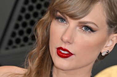 Taylor Swift's The Tortured Poets Department features astounding name-dropping, here's the list 16 Taylor Swift's The Tortured Poets Department features astounding name-dropping, here's the list