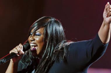 Mandisa Hundley, ‘American Idol’ Singer and Grammy Winner, Dies at 47 16 Mandisa Hundley, ‘American Idol’ Singer and Grammy Winner, Dies at 47