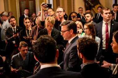 House Approves $95 Billion Aid Bill for Ukraine, Israel and Taiwan 16 House Approves $95 Billion Aid Bill for Ukraine, Israel and Taiwan