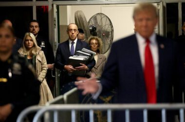 Echoing Their Client, Trump’s Lawyers Pursue an Absolutist Defense 10 Echoing Their Client, Trump’s Lawyers Pursue an Absolutist Defense