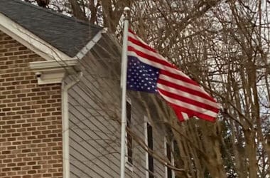 At Justice Alito’s House, a ‘Stop the Steal’ Symbol on Display 15 At Justice Alito’s House, a ‘Stop the Steal’ Symbol on Display