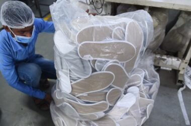 Are Disposable Hotel Slippers the Next Plastic Straws? 14 Are Disposable Hotel Slippers the Next Plastic Straws?