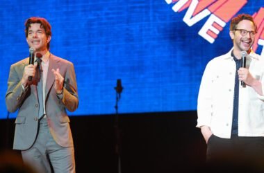 Netflix Gives Comedy the Live Treatment. The Results Are Chaotic.