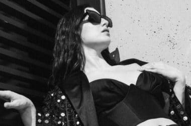 A Star Is Born. She Looks a Bit Like Amy Winehouse. 16 A Star Is Born. She Looks a Bit Like Amy Winehouse.