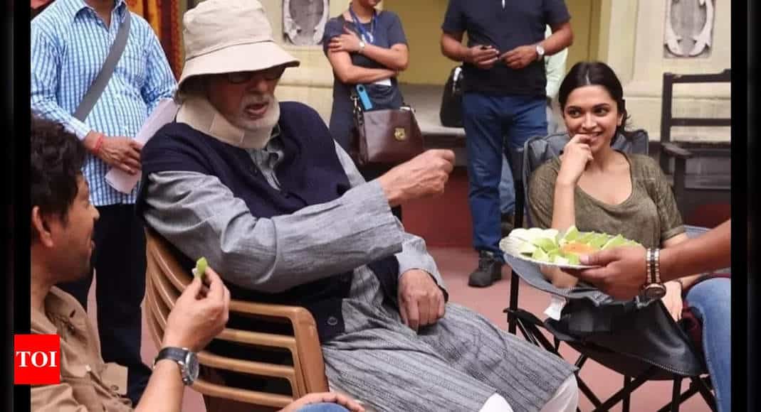 9 years of ‘Piku’: Deepika Padukone shares an UNSEEN BTS pic and fondly remembers late Irrfan Khan - “oh how much we miss you” | - Times of India