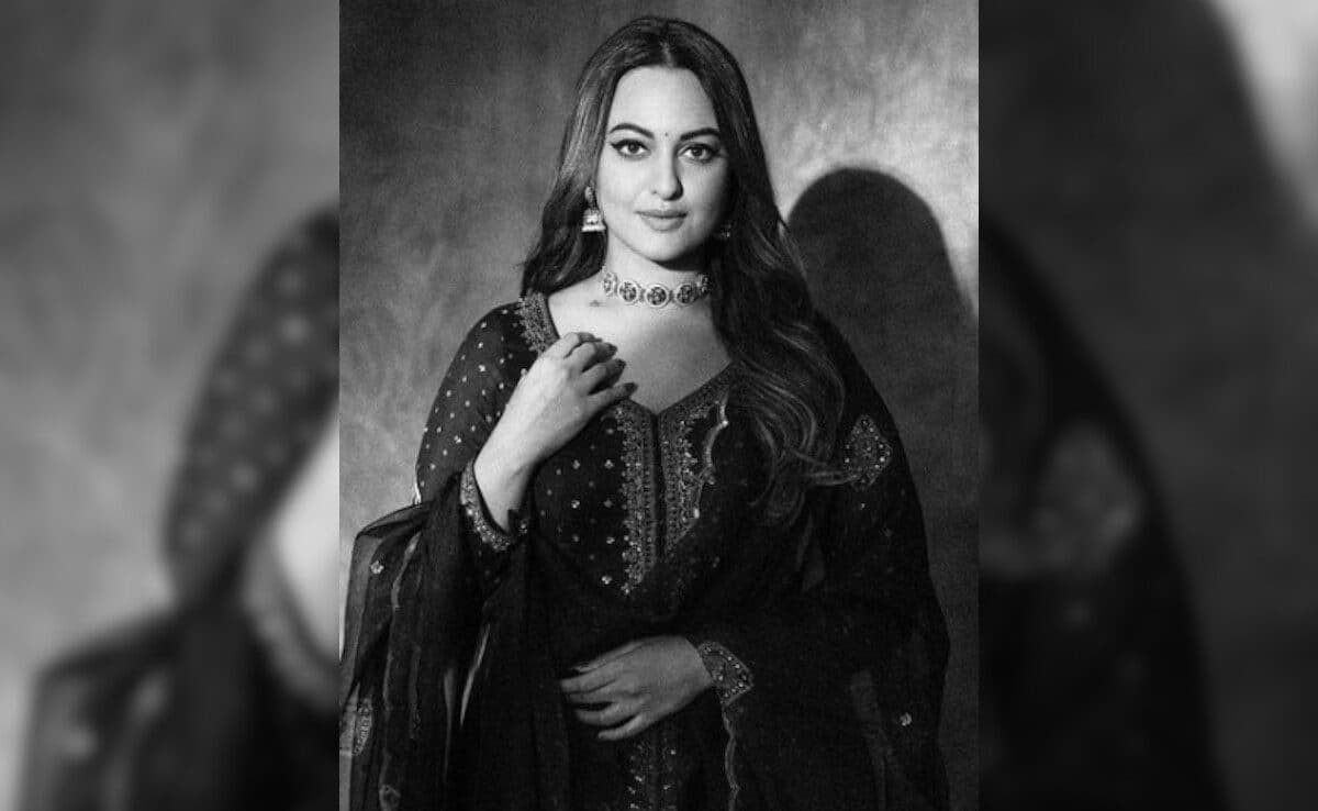 Sonakshi Sinha To Trolls Calling Heeramandi Factually Incorrect: "When Did We Ever Promise A History Lesson?" 6 Sonakshi Sinha To Trolls Calling Heeramandi Factually Incorrect: "When Did We Ever Promise A History Lesson?"