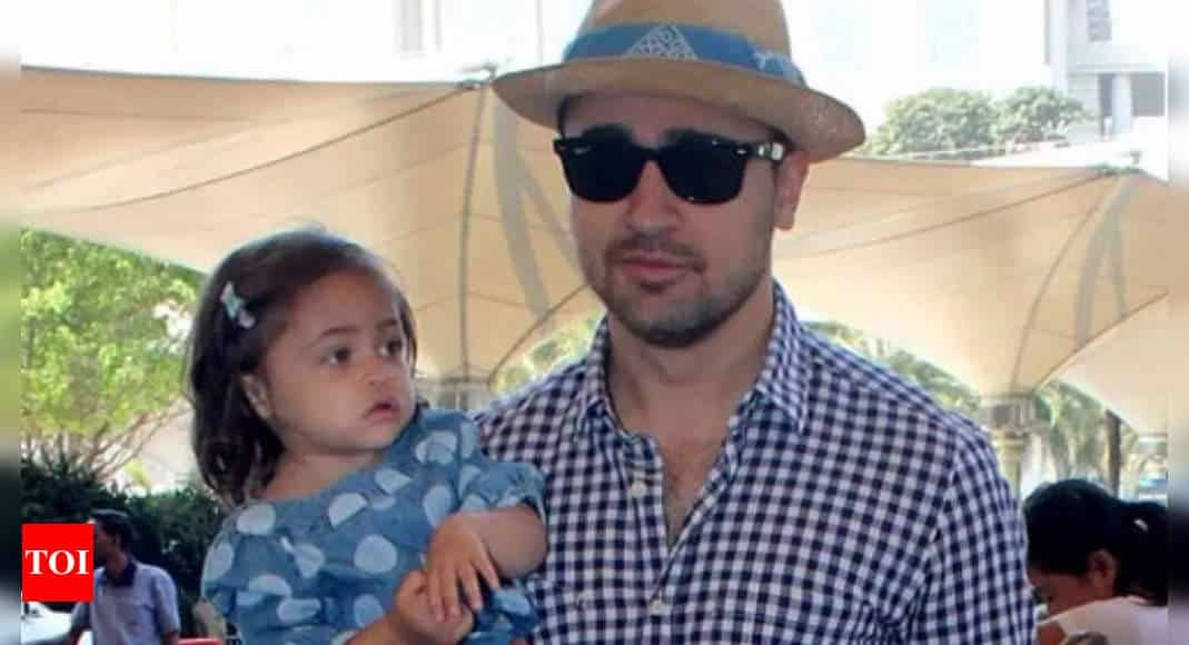 Imran Khan talks about co-parenting his daughter with his ex-wife Avantika Malik: 'We split custody, I don't have a nanny' | Hindi Movie News - Times of India