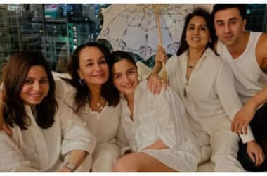 Alia Bhatt hosts Mother's Day celebration for Soni Razdan and Neetu Kapoor; shares heartwarming pic with Ranbir Kapoor and Shaheen Bhatt | - Times of India 21 Alia Bhatt hosts Mother's Day celebration for Soni Razdan and Neetu Kapoor; shares heartwarming pic with Ranbir Kapoor and Shaheen Bhatt | - Times of India