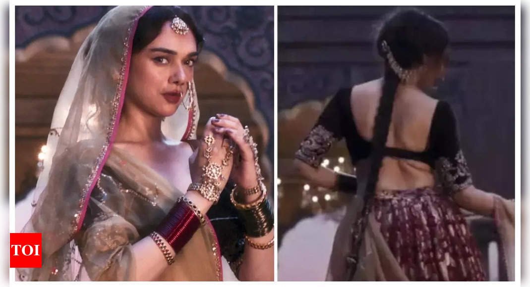 Aditi Rao Hydari credits Sanjay Leela Bhansali for her viral 'gaja gamini walk' in Heeramandi: 'He has so much knowledge...' | - Times of India