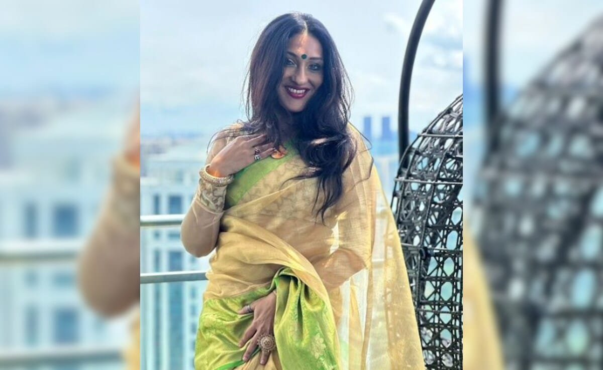 Rituparna Sengupta Says She Is "Dying To Work With Sanjay Leela Bhansali: "I Missed Myself In Heeramandi"