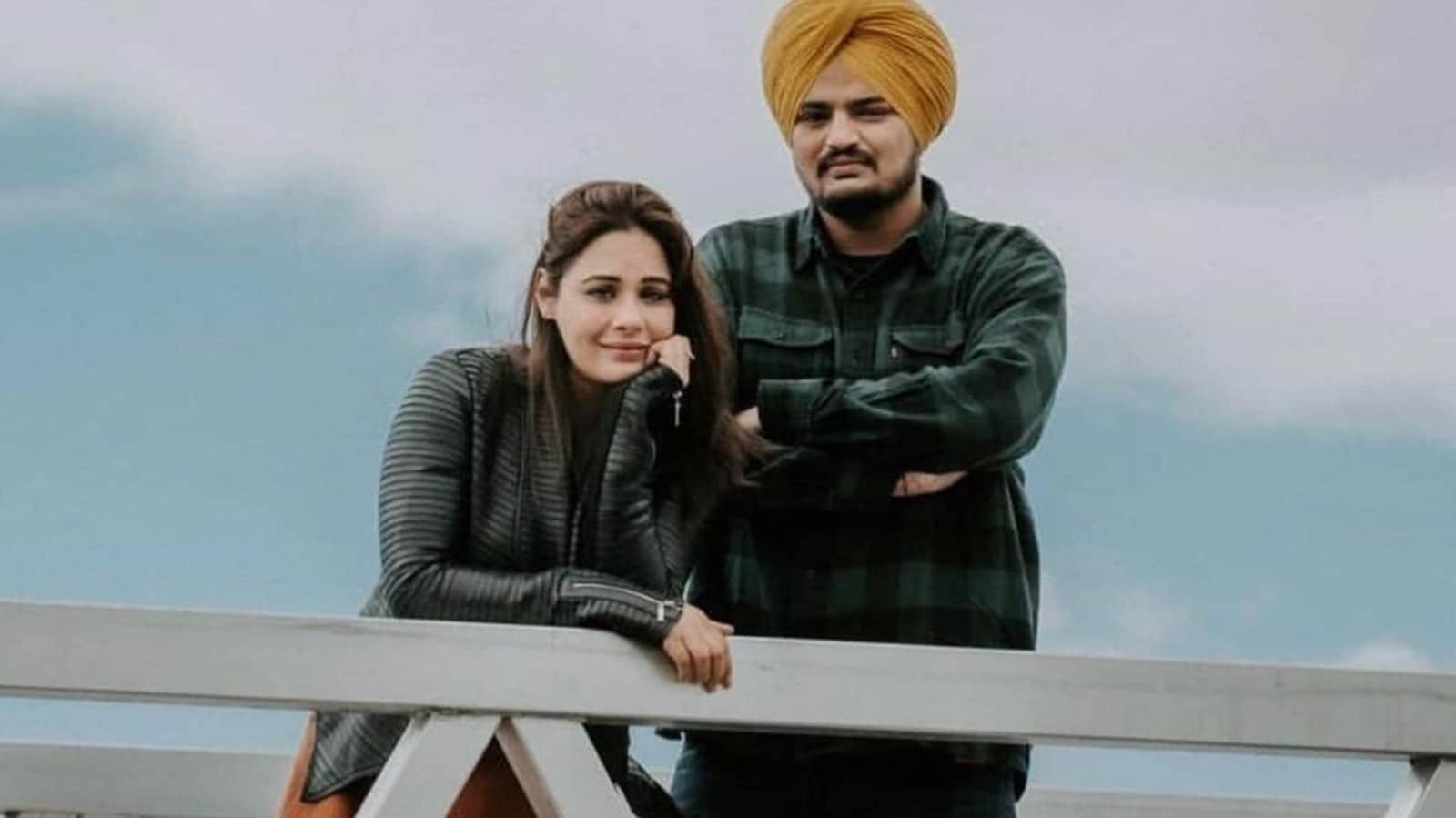 Mandy Takhar remembers Sidhu Moosewala on his death anniversary: People thought we were dating