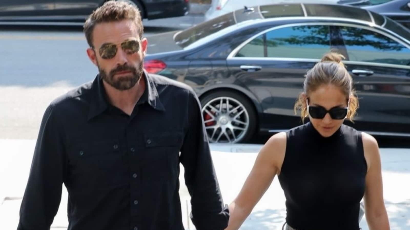 Ben Affleck and Jennifer Lopez ‘awkwardly’ reunite at Violet’s graduation; ‘no PDA’ amid split rumours