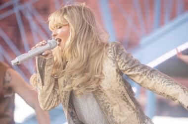 Sabrina Carpenter and Chappell Roan Saw a Gap in Pop, and Filled It 15 Sabrina Carpenter and Chappell Roan Saw a Gap in Pop, and Filled It