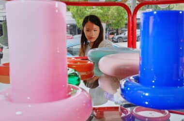 Design Popularized by Internet ‘It’ Girls Gets a Pop-up 11 Design Popularized by Internet ‘It’ Girls Gets a Pop-up