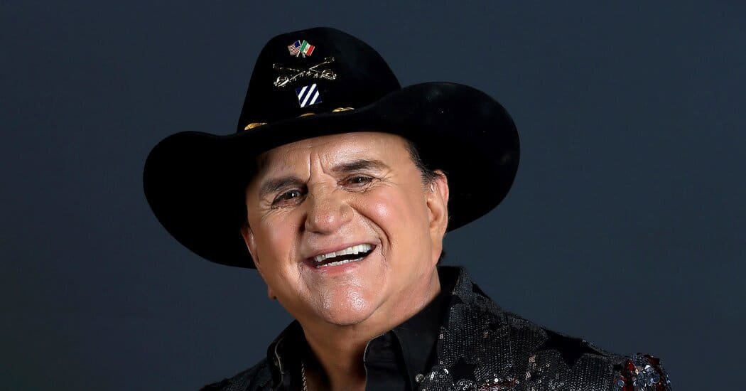 Johnny Canales, Influential Mexican TV Host, Dies at 81