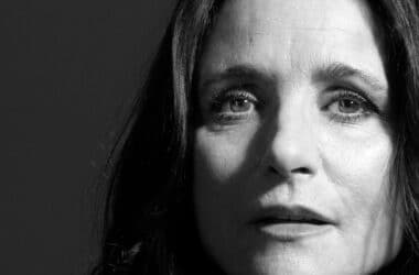 The Darker Side of Julia Louis-Dreyfus 14 The Darker Side of Julia Louis-Dreyfus