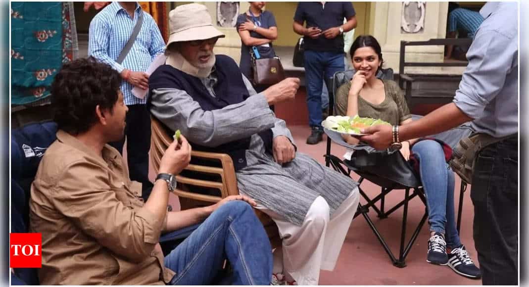 When Amitabh Bachchan told everyone how much Deepika Padukone eats | Hindi Movie News - Times of India 6 When Amitabh Bachchan told everyone how much Deepika Padukone eats | Hindi Movie News - Times of India