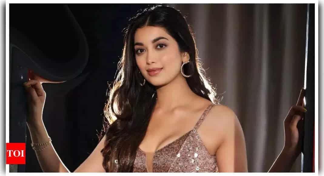 Digangana Suryavanshi sends defamation notice to Manish Harishankar and files police complaint against him | Hindi Movie News - Times of India