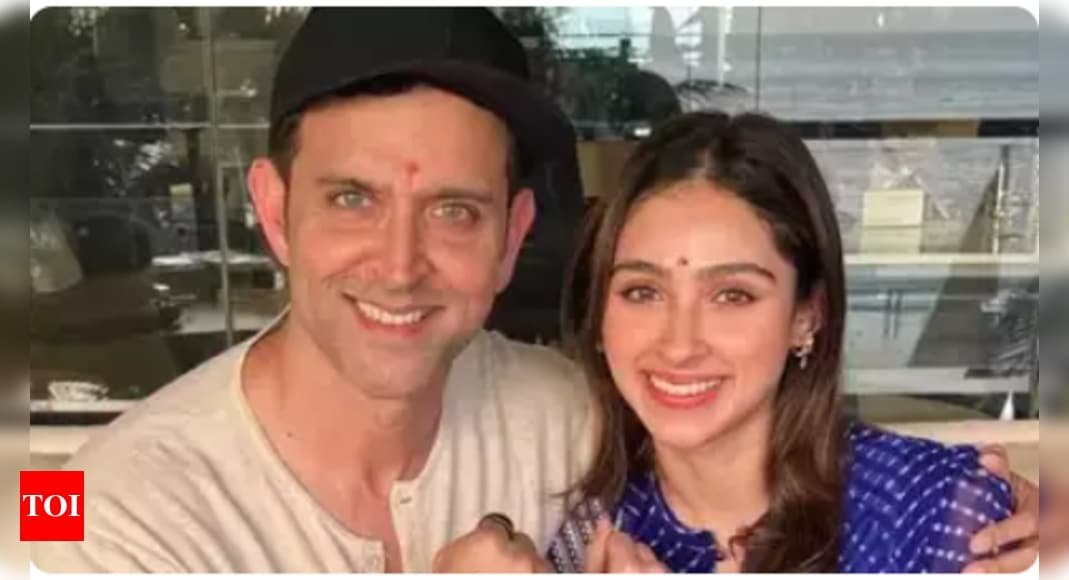 Wondering what advice Hrithik Roshan gave to his little sister Pashmina? The Ishq Vishk Rebound actress opens up | Hindi Movie News - Times of India
