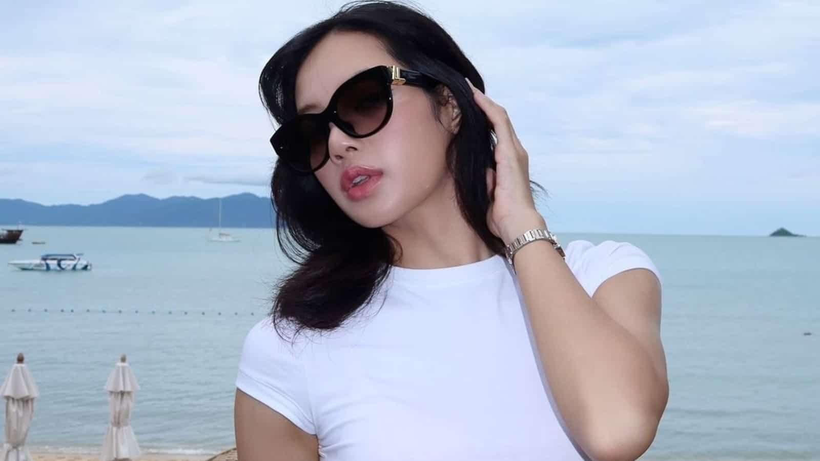 Blackpink's Lisa announces comeback song Rockstar. Here's when it'll release 8 Blackpink's Lisa announces comeback song Rockstar. Here's when it'll release