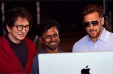 Salman Khan drops FIRST look from 'Sikandar' sets; fans get excited for the Eid release! | Hindi Movie News - Times of India 19 Salman Khan drops FIRST look from 'Sikandar' sets; fans get excited for the Eid release! | Hindi Movie News - Times of India