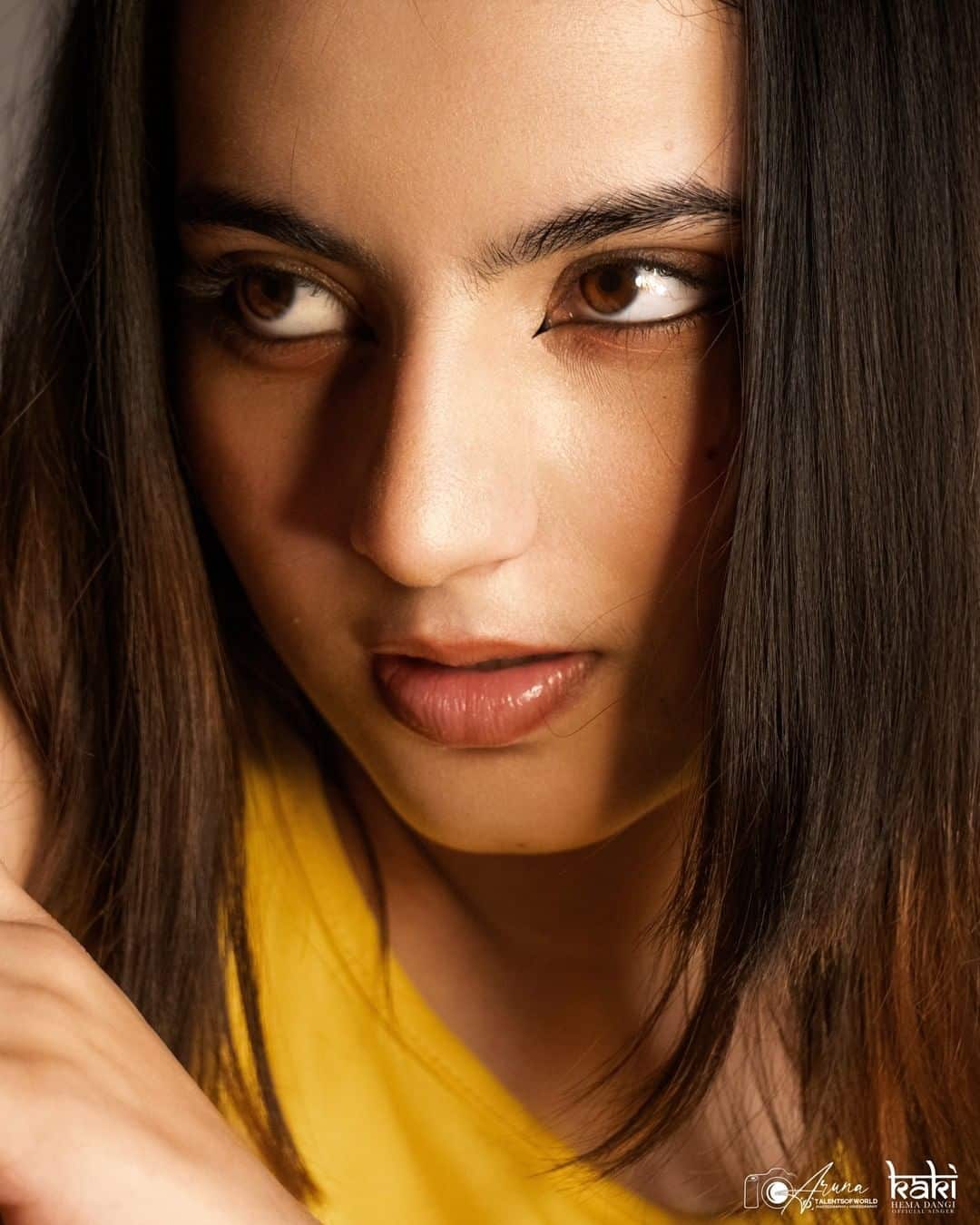 Kaki Singer Makes Waves in Indian-Pop with Empowering New Music Video ‘My Girl’ 9 Kaki Singer Makes Waves in Indian-Pop with Empowering New Music Video ‘My Girl’