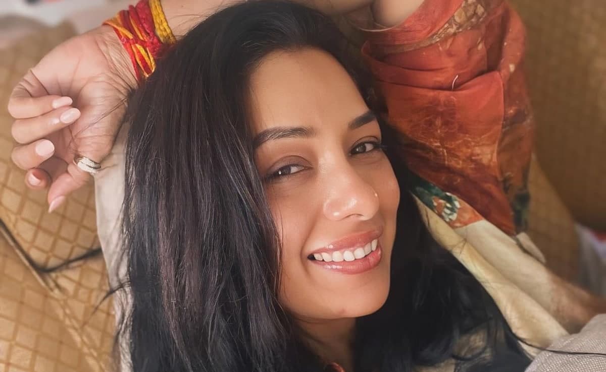 Who Is Rupali Ganguly's "Nap Buddy" On The Sets Of Anupamaa? 3 Who Is Rupali Ganguly's "Nap Buddy" On The Sets Of Anupamaa?