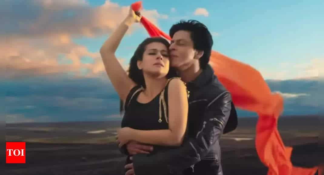 When Kajol saved Shah Rukh Khan's life on the sets of 'Dilwale': ‘Meri zindagi ab tumhare naam ho chuki hai' - Times of India 6 When Kajol saved Shah Rukh Khan's life on the sets of 'Dilwale': ‘Meri zindagi ab tumhare naam ho chuki hai' - Times of India