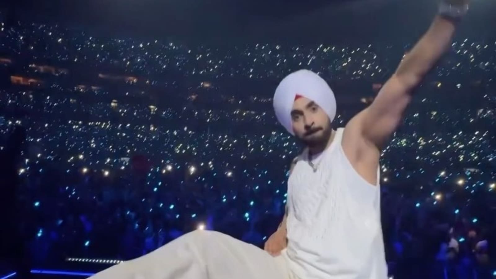 Diljit Dosanjh's Dil-Luminati Tour India tickets sold out within minutes; Twitter reacts: 'Ye shuru hote hi khatam...'