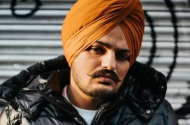 Internet reacts as Sidhu Moosewala song plays during London Fashion Week as models walk down the ramp. Watch 11 Internet reacts as Sidhu Moosewala song plays during London Fashion Week as models walk down the ramp. Watch