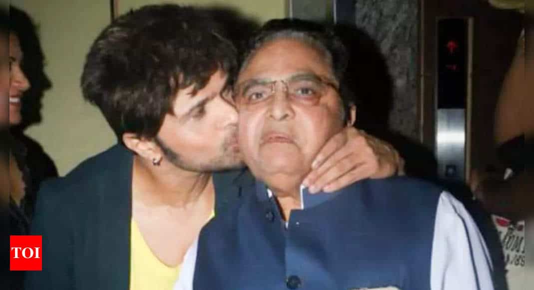 Himesh Reshammiya's father Vipin Reshammiya passes away at 87, last rites to be held Thursday morning | Hindi Movie News - Times of India 8 Himesh Reshammiya's father Vipin Reshammiya passes away at 87, last rites to be held Thursday morning | Hindi Movie News - Times of India