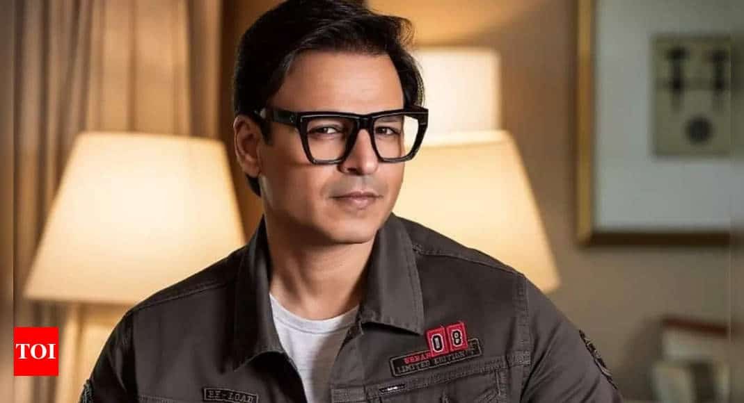 Vivek Oberoi criticizes high entourage costs, calls it 'unnecessary expenses' | Hindi Movie News - Times of India