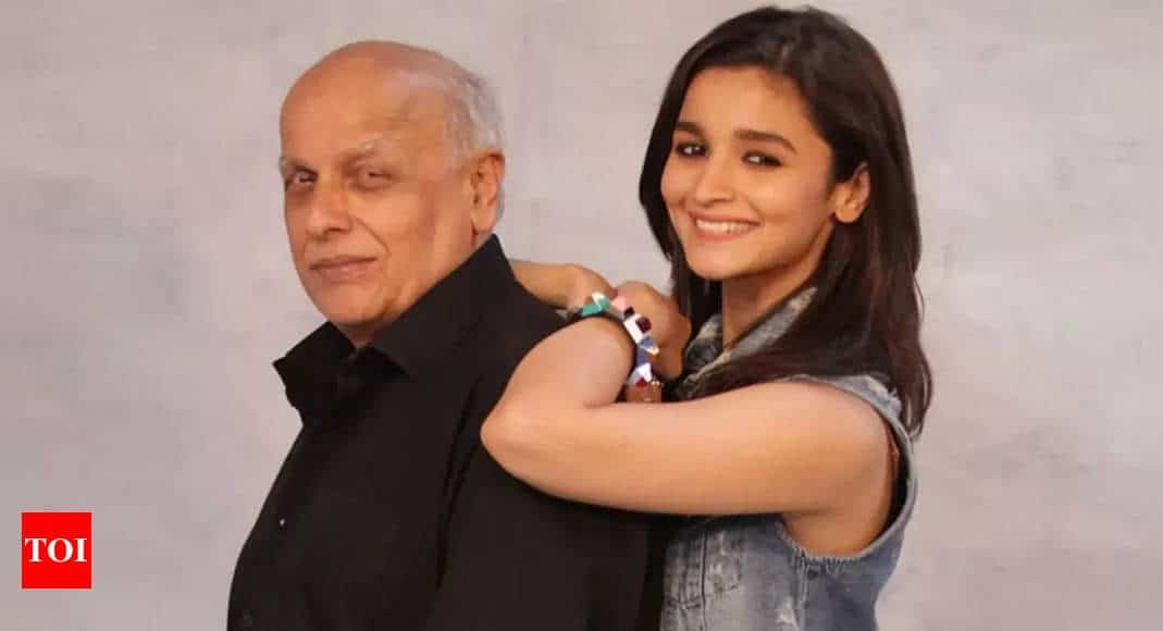 Alia Bhatt recalls getting a panic attack before Student of the Year, reveals Mahesh Bhatt made her confront feelings in front of everyone | Hindi Movie News - Times of India
