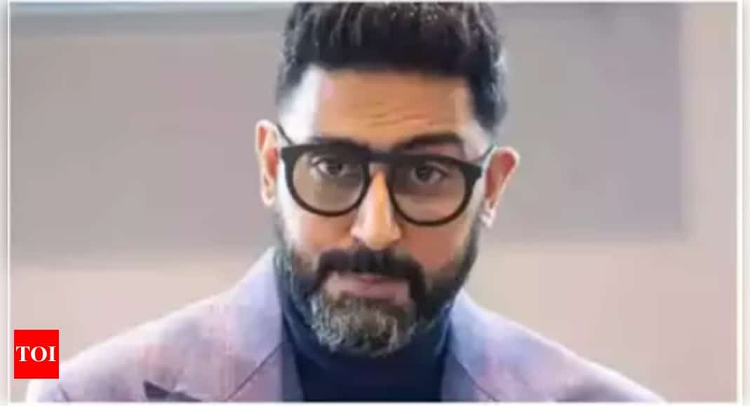 Be Happy: Abhishek Bachchan starrer looks like a heartwarming tale of a single father; FIRST poster out! | Hindi Movie News - Times of India 8 Be Happy: Abhishek Bachchan starrer looks like a heartwarming tale of a single father; FIRST poster out! | Hindi Movie News - Times of India