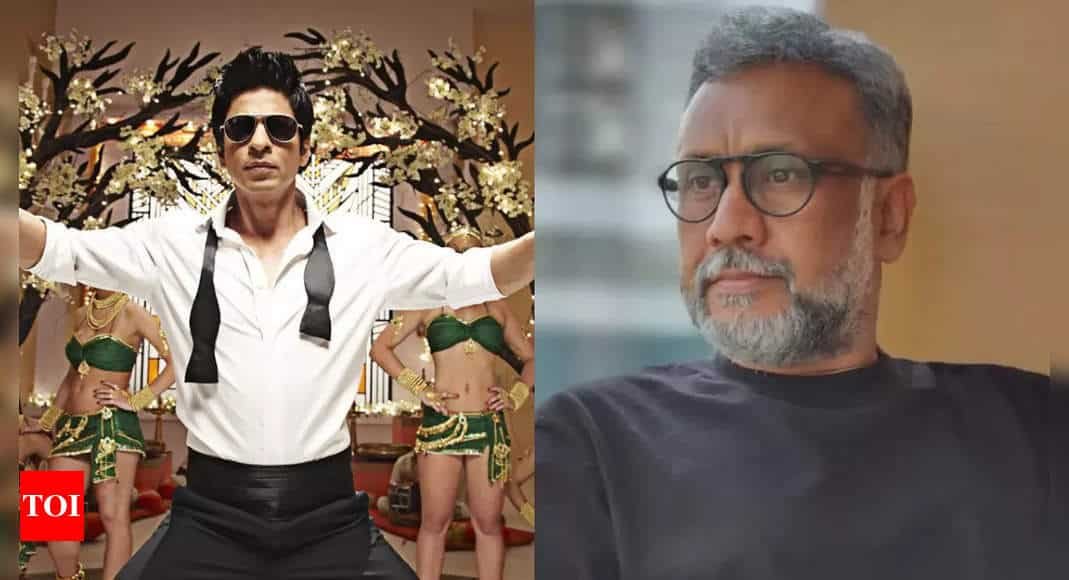 Anubhav Sinha admits being ‘enamored’ by Shah Rukh Khan during 'Ra.One' | Hindi Movie News - Times of India